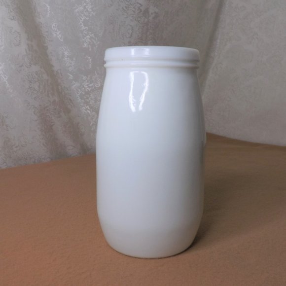 Milk Glass Container - Picture 1 of 5
